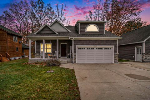 18481 N Fruitport Road, Spring Lake, MI 49456 - MLS#: 24060118