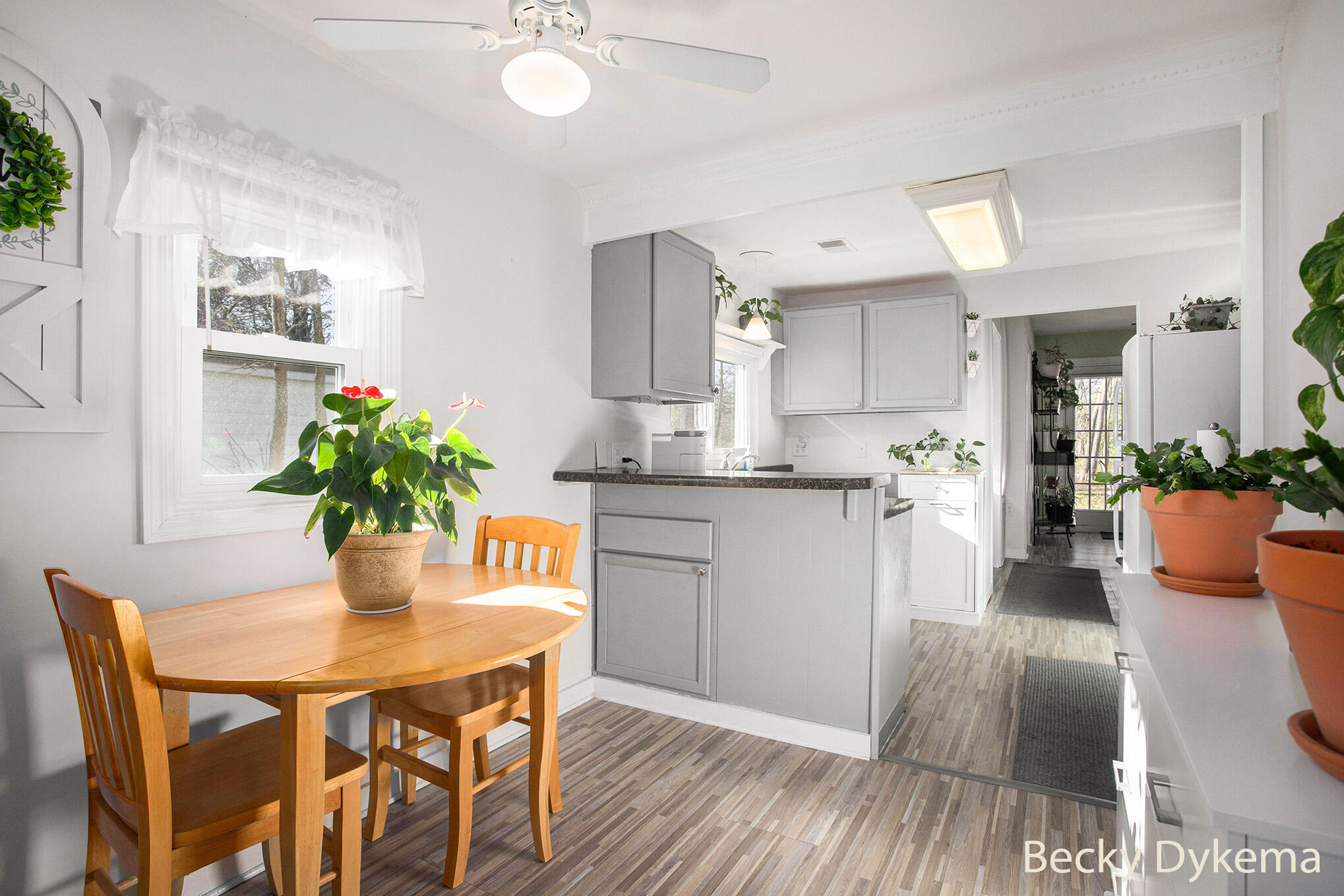 Portage, Michigan 49024, United States, 2 Bedrooms Bedrooms, ,1 BathroomBathrooms,Residential,Active,246598