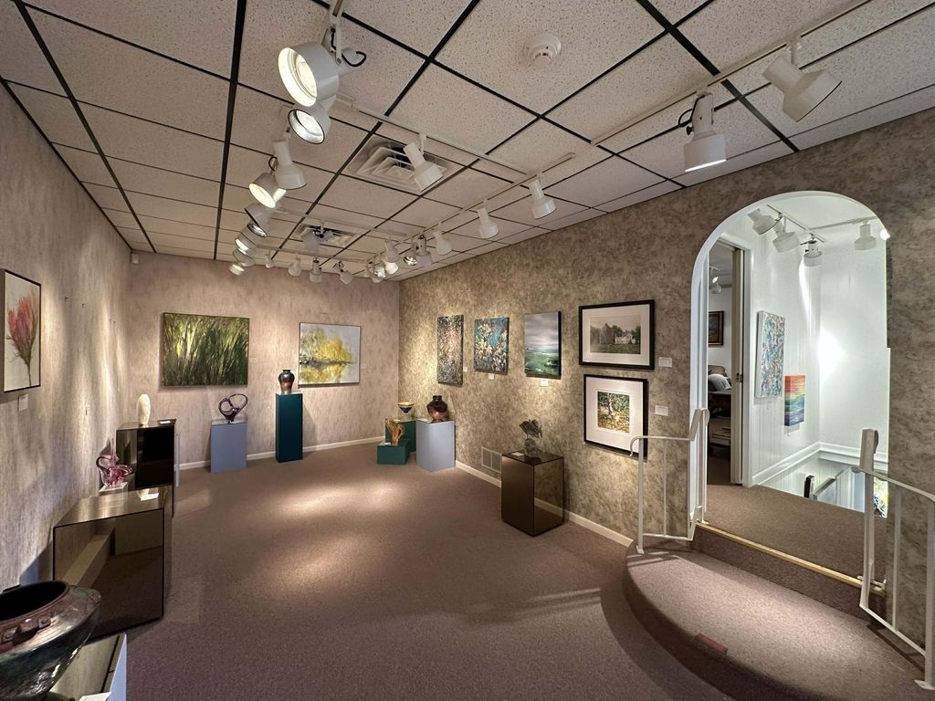 Photo of 1 S Griffith Street, New Buffalo, MI 49117 (MLS # 26005802)