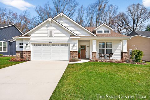 Photo of 17488 Shinnecock Drive, Spring Lake, MI 49456 (MLS # 26014091)