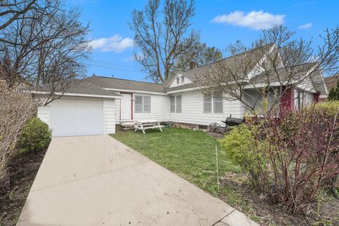 66 Quigley Boulevard SW, Grand Rapids, MI 49507 - MLS#: 25017110