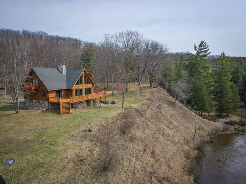 9184 S M-37 Highway Wellston MI 49689