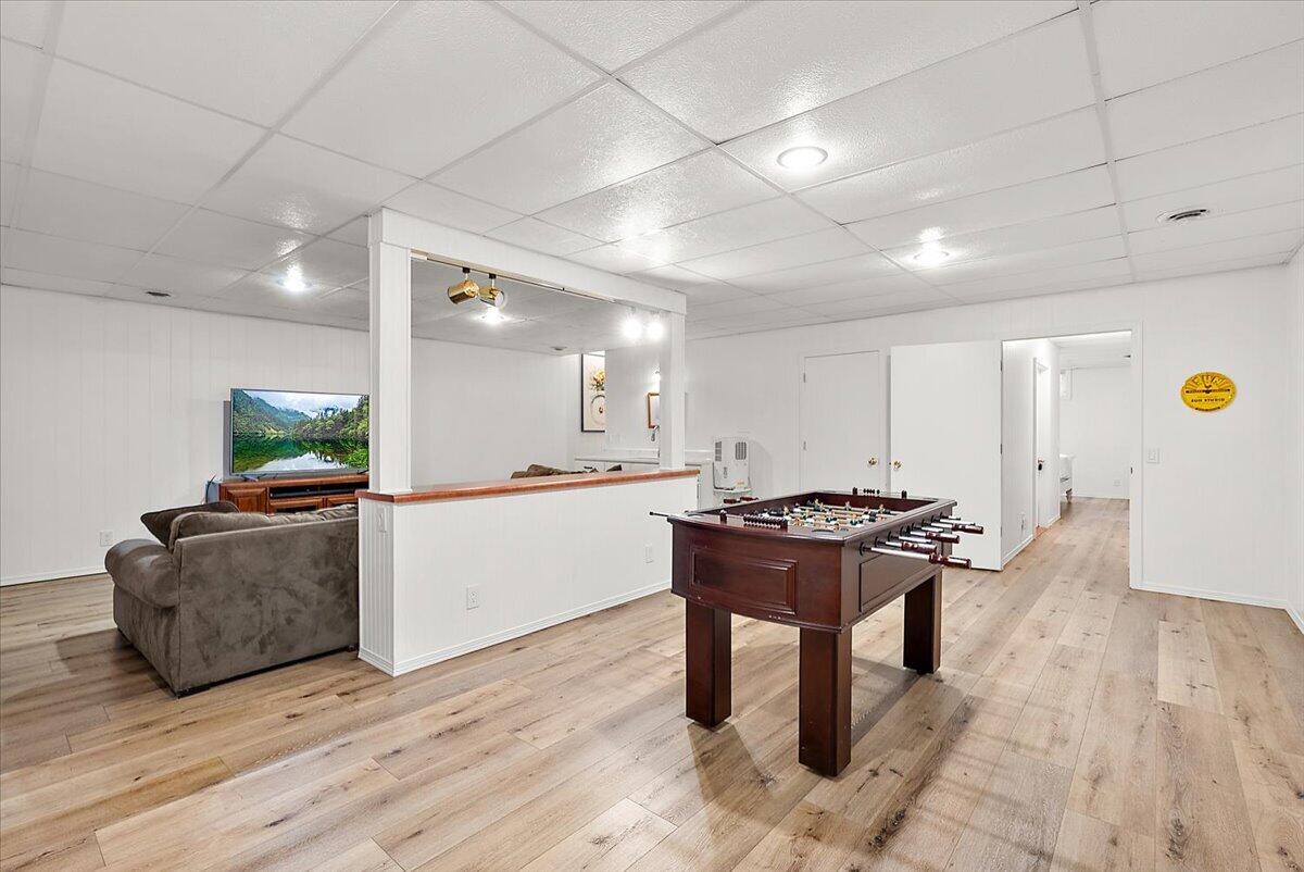 Listing 12