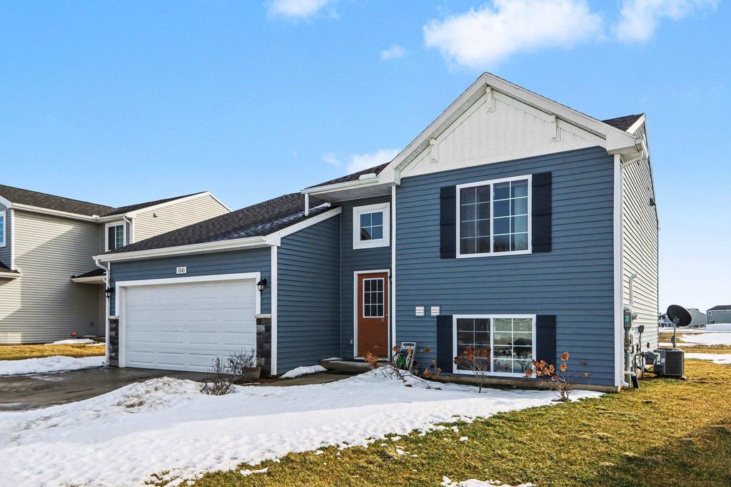 Photo of 1041 Cooley Mill Lane, Vicksburg, MI 49097 (MLS # 26005807)