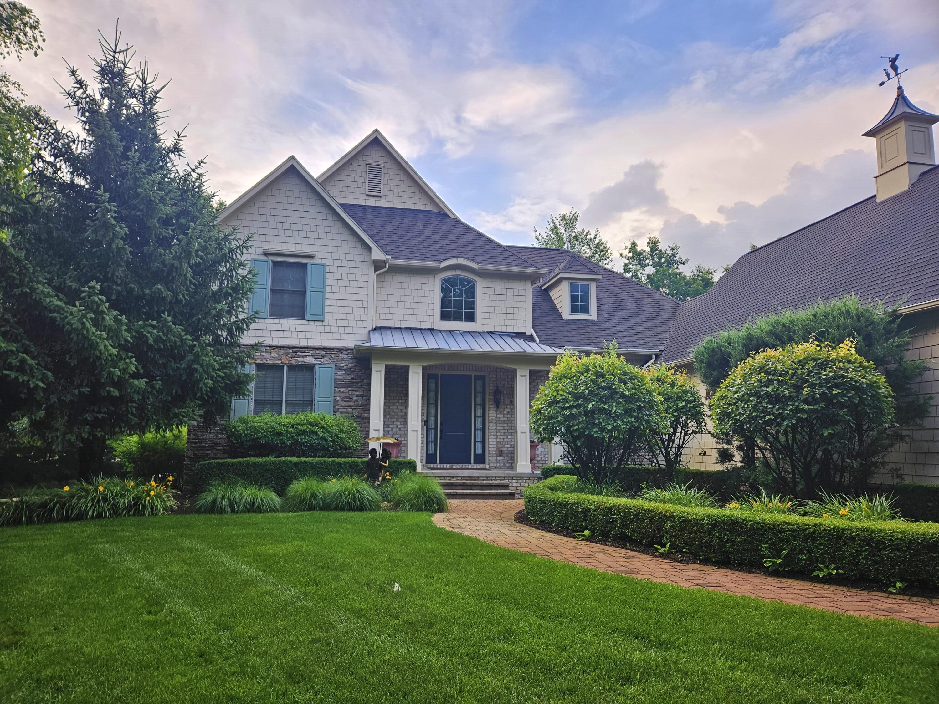 6245 Dublin Drive