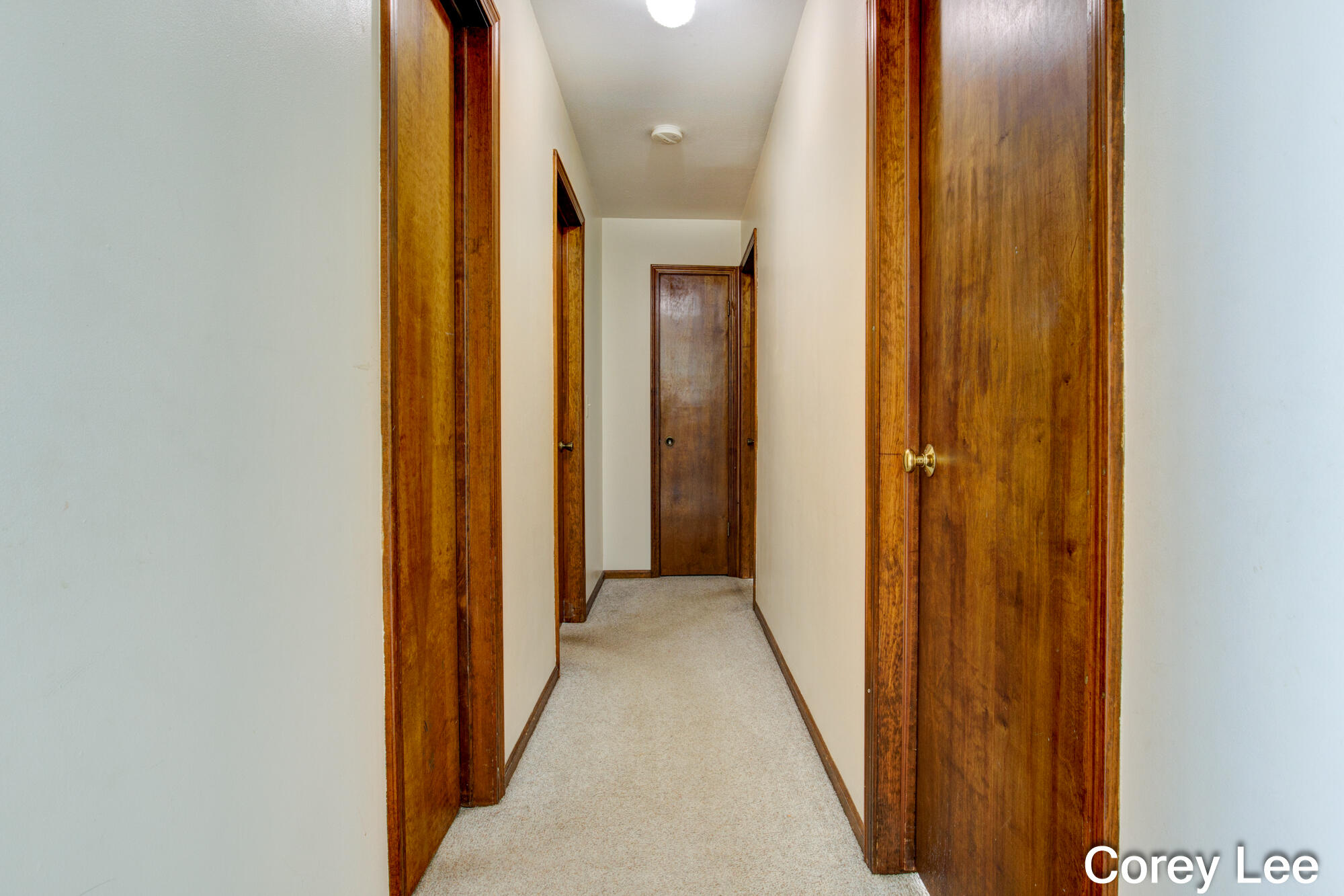 Photo 21 of 31 of 2201 Cranbrook Drive NE house