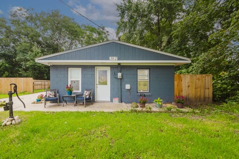 Photo for 102 E Beers Street