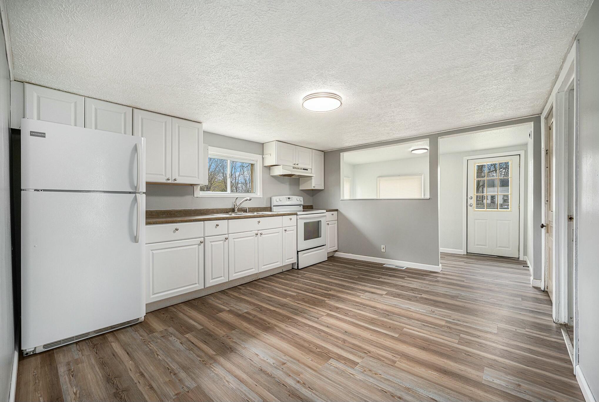 Marcellus, Michigan 49067, United States, 2 Bedrooms Bedrooms, ,1 BathroomBathrooms,Residential,Active,114442