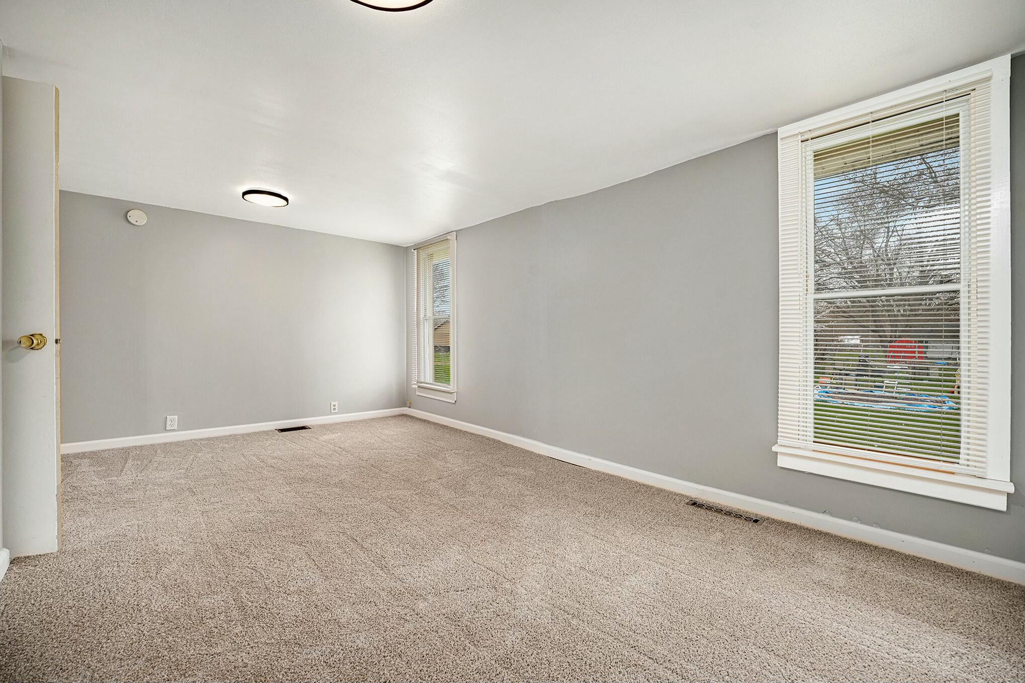 Marcellus, Michigan 49067, United States, 2 Bedrooms Bedrooms, ,1 BathroomBathrooms,Residential,Active,114442