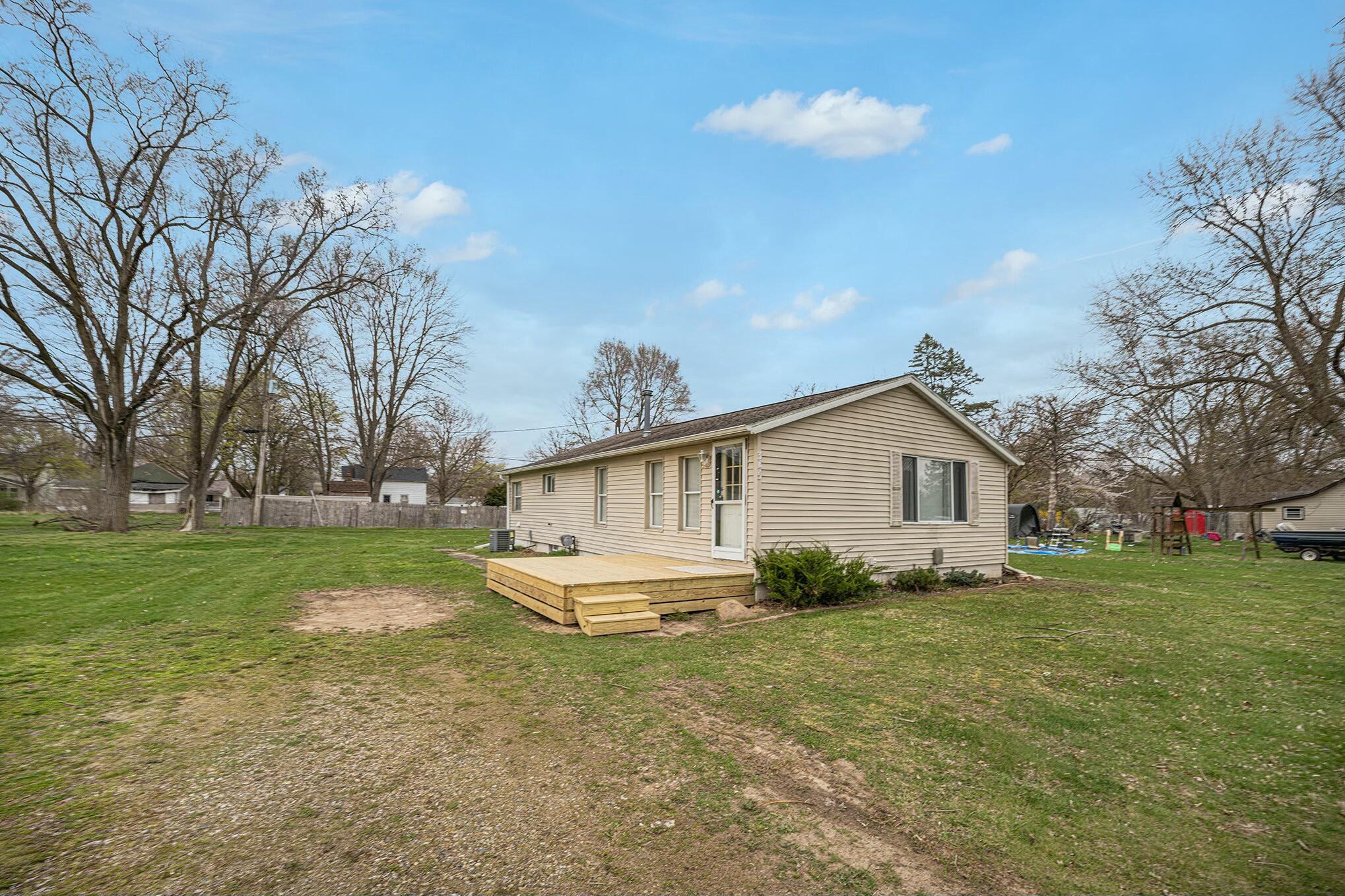 Marcellus, Michigan 49067, United States, 2 Bedrooms Bedrooms, ,1 BathroomBathrooms,Residential,Active,114442