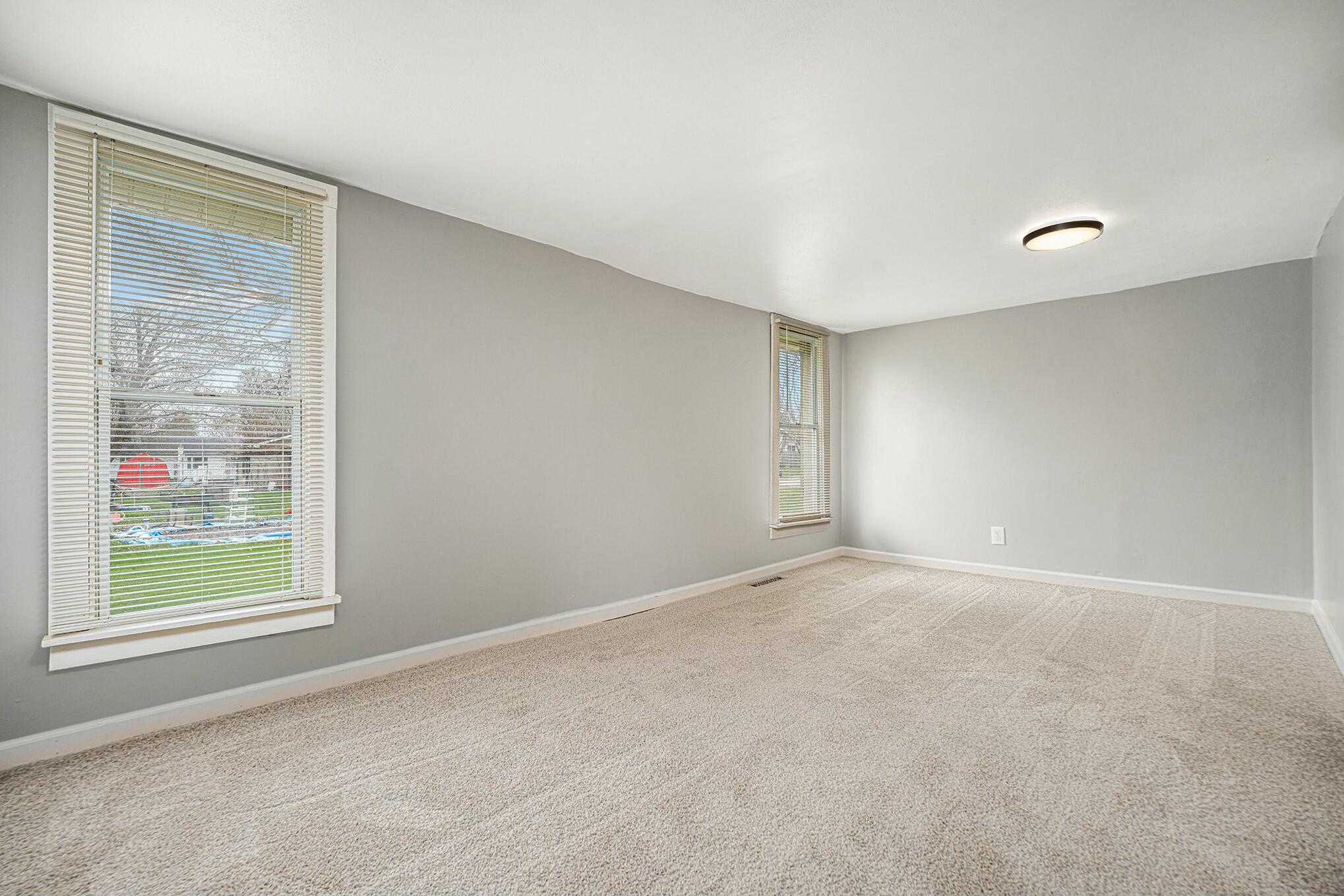 Marcellus, Michigan 49067, United States, 2 Bedrooms Bedrooms, ,1 BathroomBathrooms,Residential,Active,114442