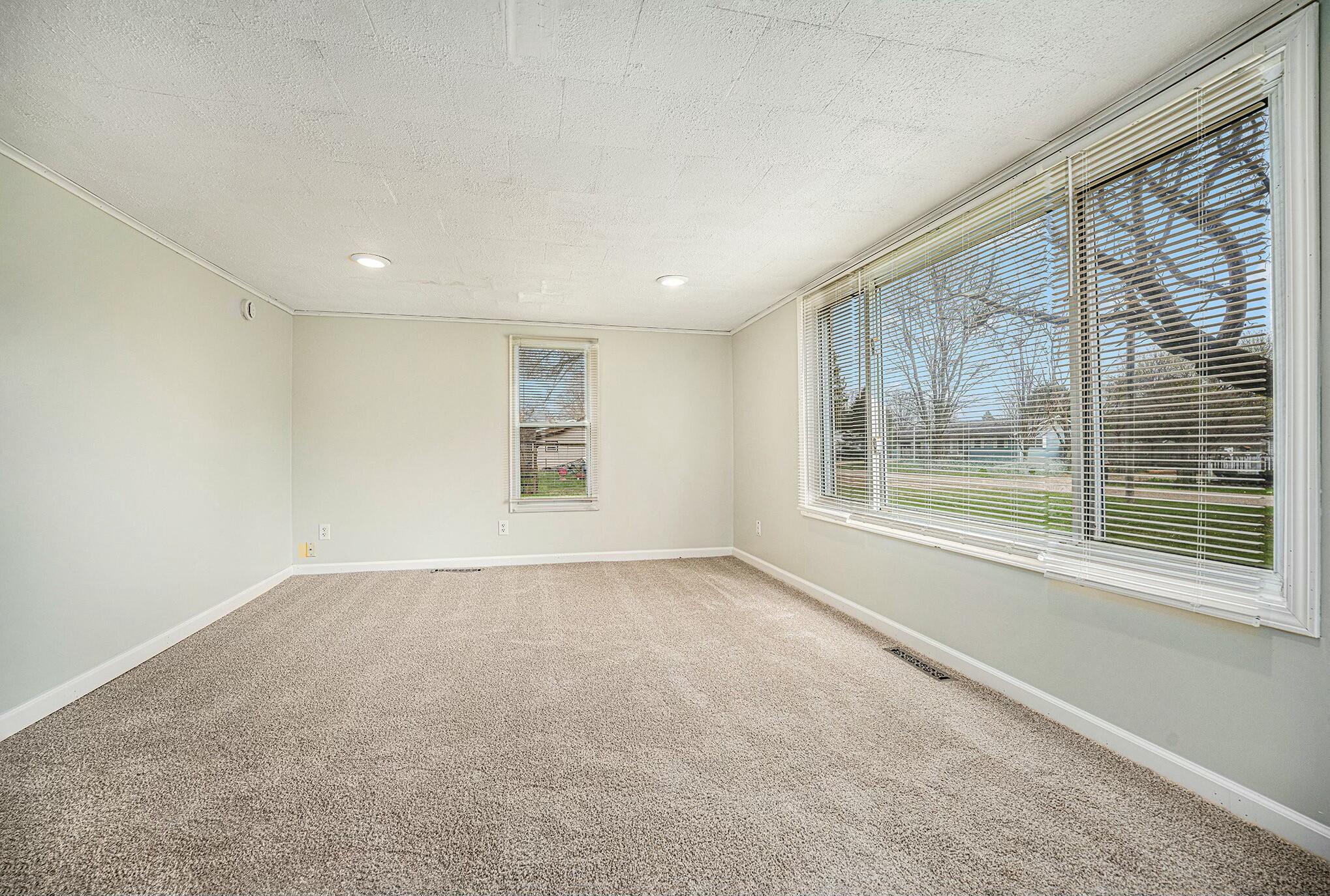 Marcellus, Michigan 49067, United States, 2 Bedrooms Bedrooms, ,1 BathroomBathrooms,Residential,Active,114442