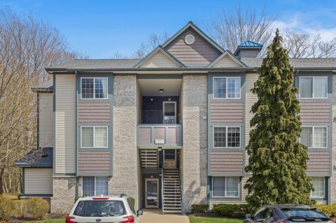 Photo of 18372 N Ridge Court #6, Spring Lake, MI 49456 (MLS # 26017654)