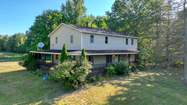 49300 ARKONA RD, BELLEVILLE, MI 48111 - Image 44350ff1dac5d4c19ef34c1b91784d42/3504923264