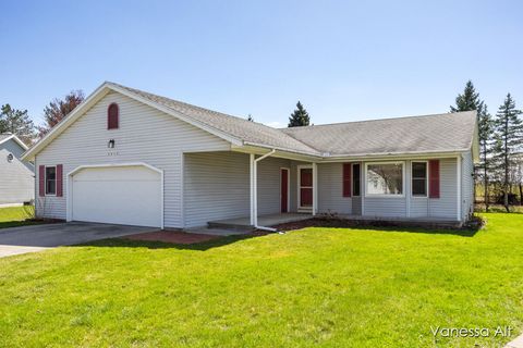 2416 Dewberry Drive NE, Grand Rapids, MI 49505 - MLS#: 25015645