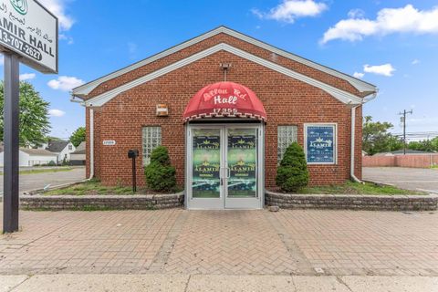 17355 Allen Rd Road Melvindale MI 48122
