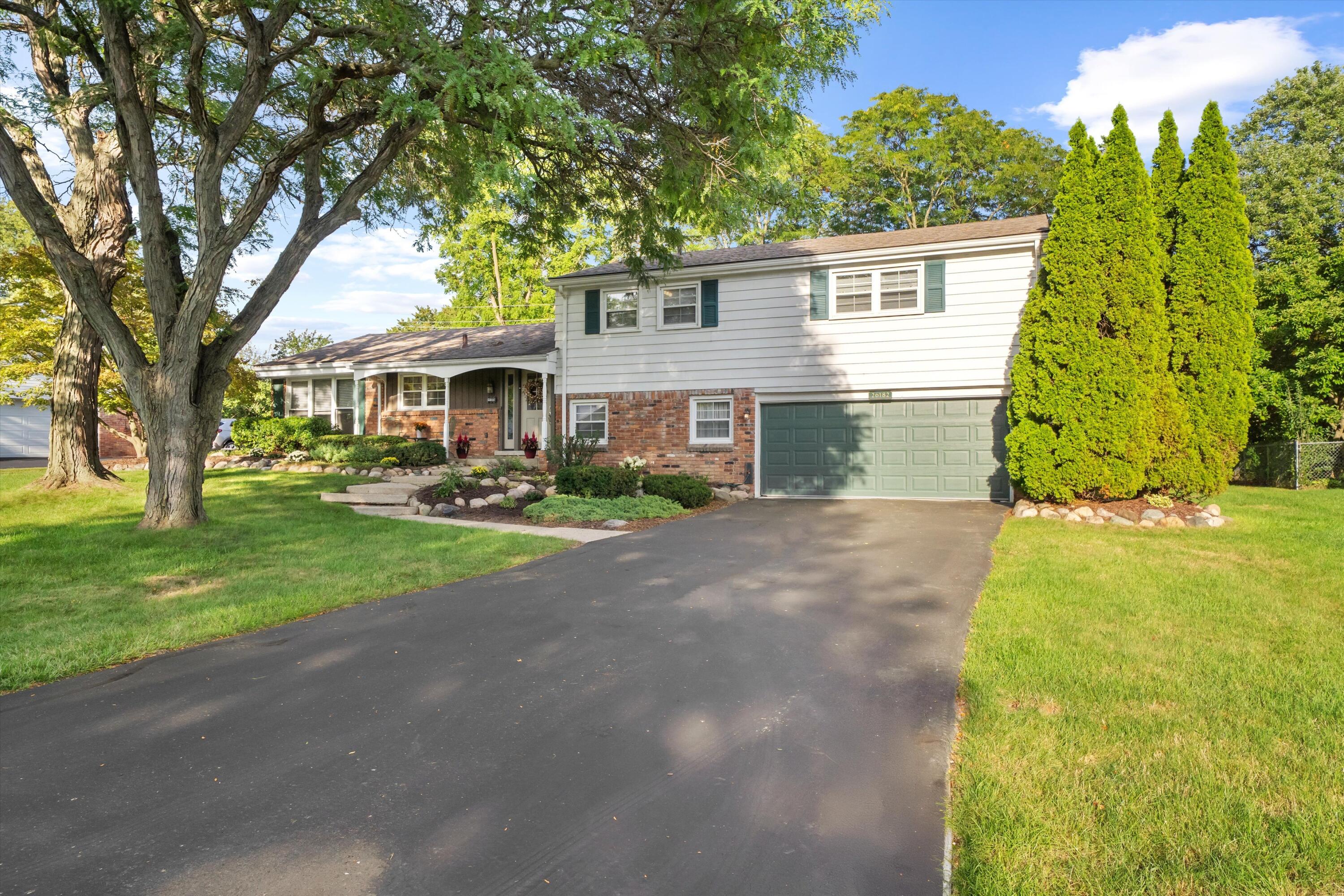 26182 Kiltartan Street
