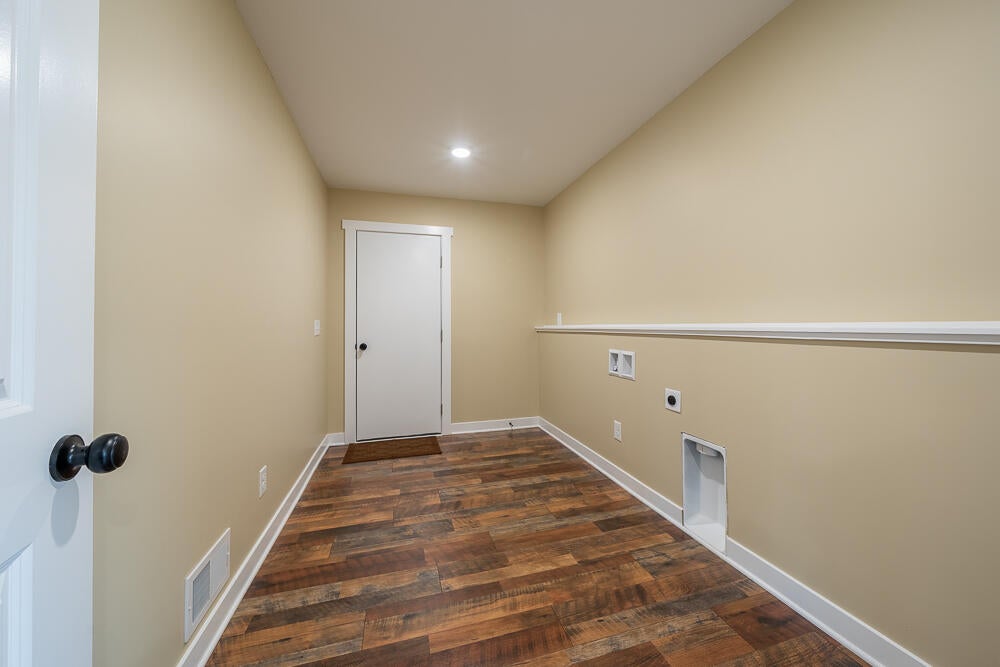 Listing 7