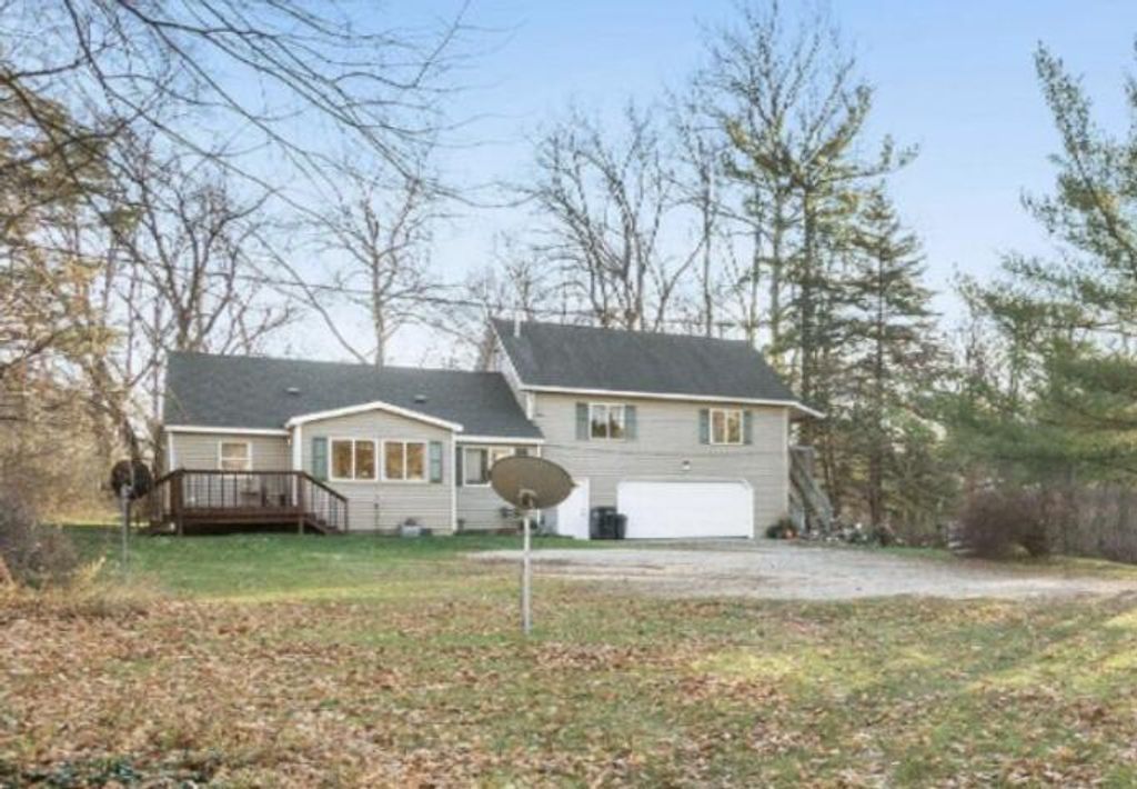 Photo of 725 Newton Court, Hastings, MI 49058 (MLS # 26003519)