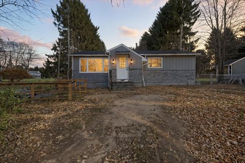 Photo of 9470 Peck Road, Greenville, MI 48838 (MLS # 25059124)