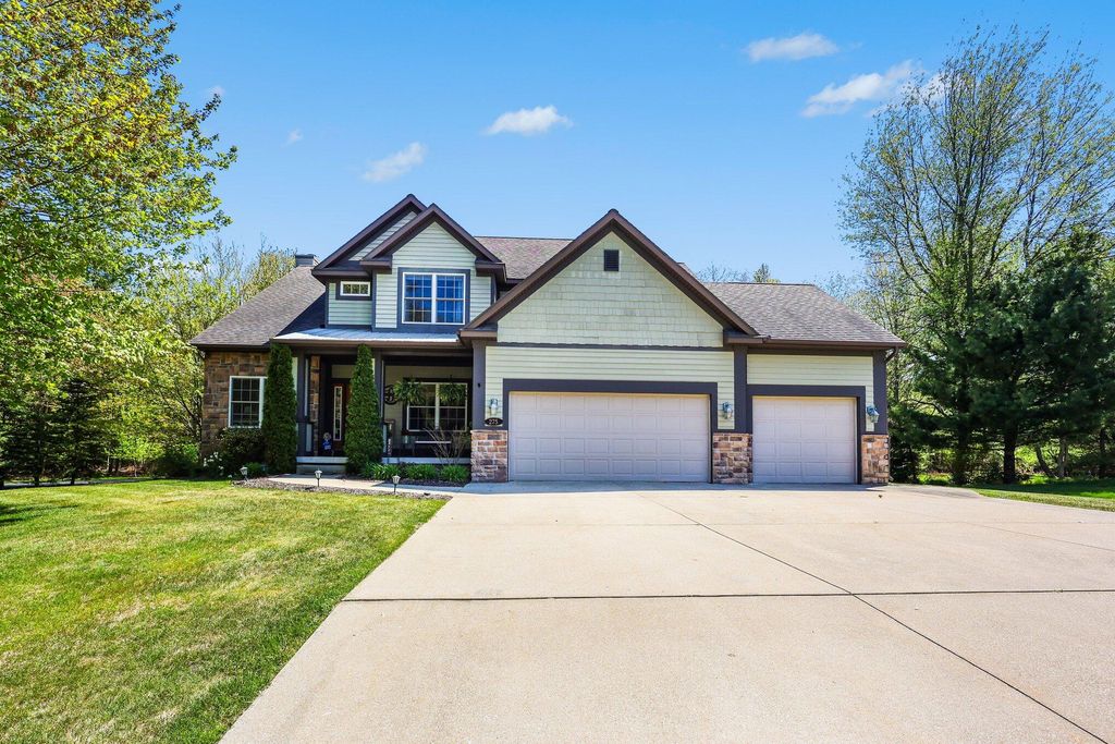 Photo of 275 Boulder Drive, Muskegon, MI 49444 (MLS # 26023034)