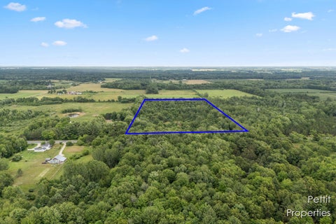 Photo for 6804 S Maple Island Road