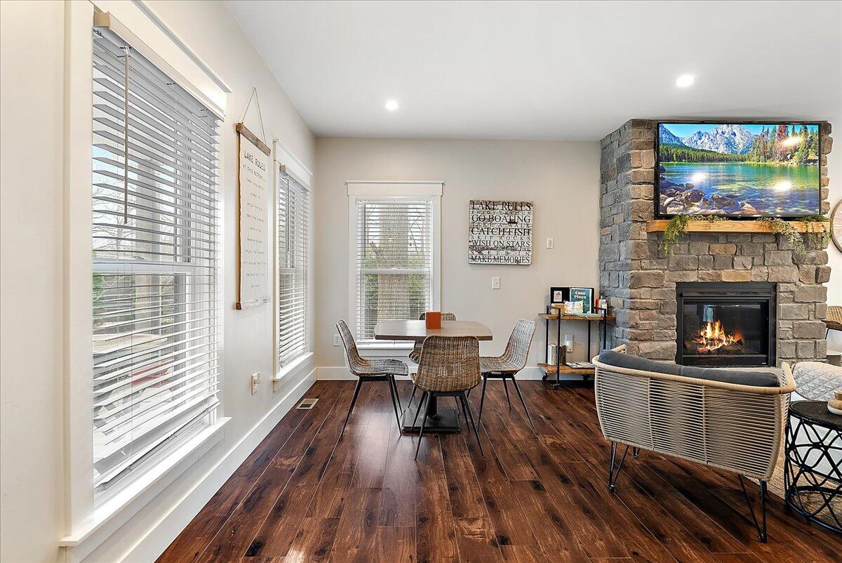 16325 Stones Throw Lane