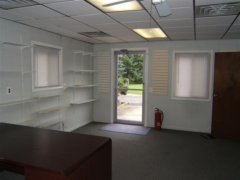 8901 Whittaker, Ypsilanti, MI 48197 MLS 17307 Listing Information