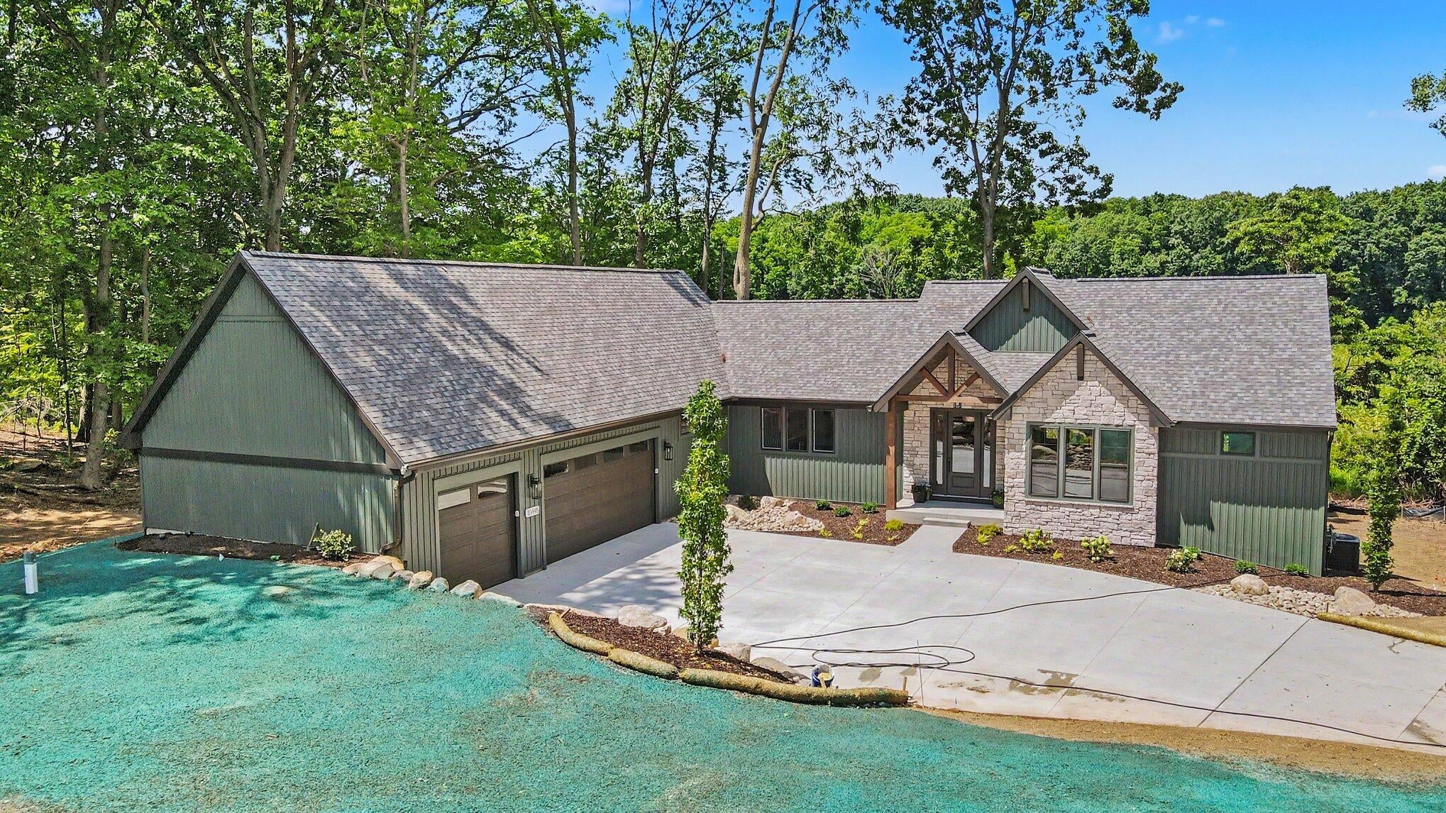 Listing 6