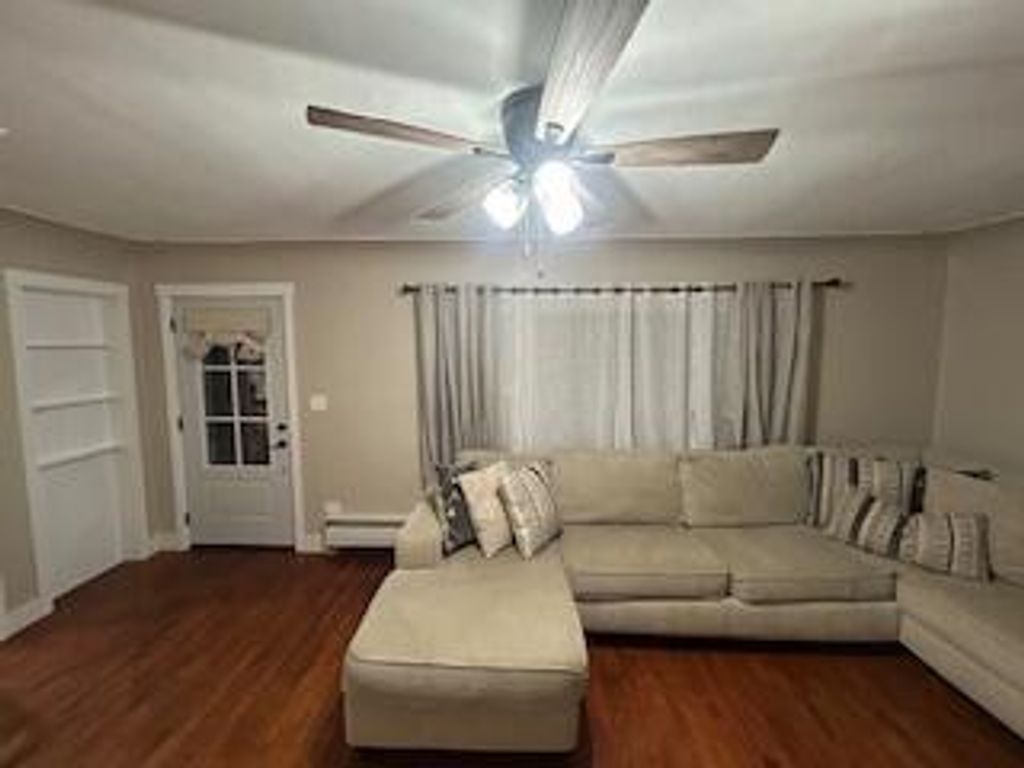 Photo of 1986 Whitehall Road, Muskegon, MI 49445 (MLS # 25062439)