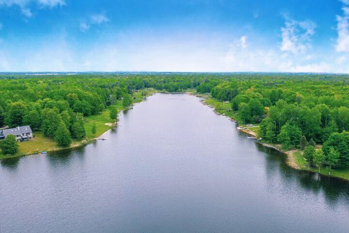 fawn lake