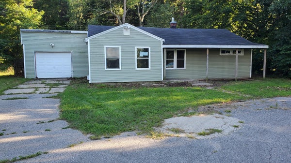 5131 GRAND RIVER DR NE, GRAND RAPIDS, MI 49525 - Image 45df3b82b15eddb964e4204cf18efda4/30961909