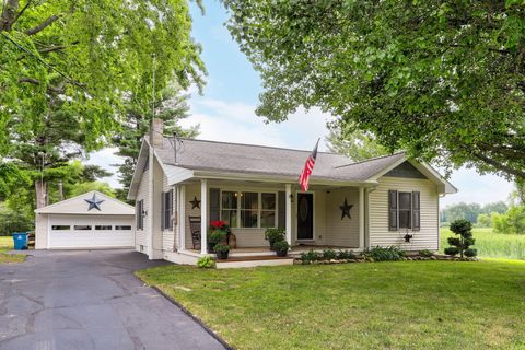 323 S Center Street Bangor MI 49013