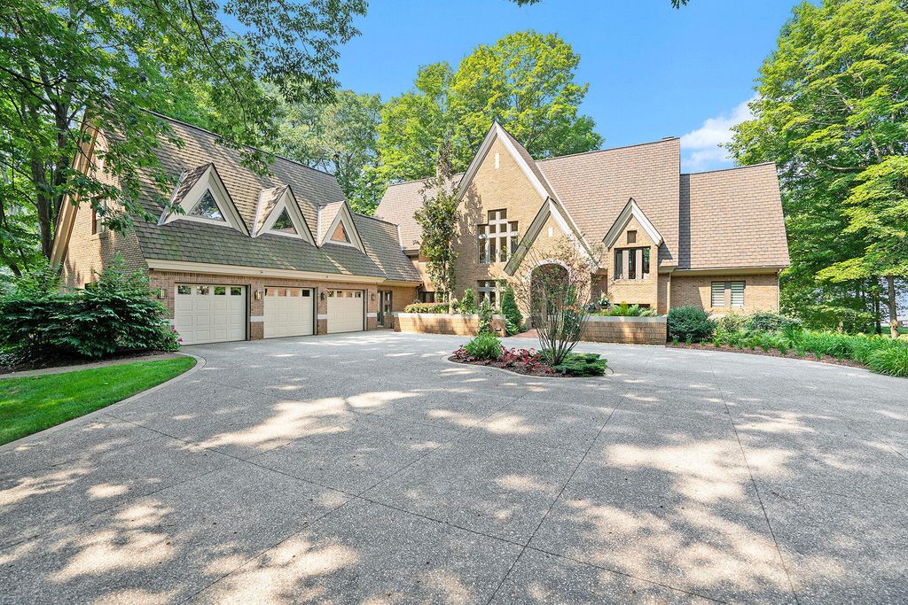 Photo of 5285 N Lakeshore Drive, Holland, MI 49424 (MLS # 25039416)