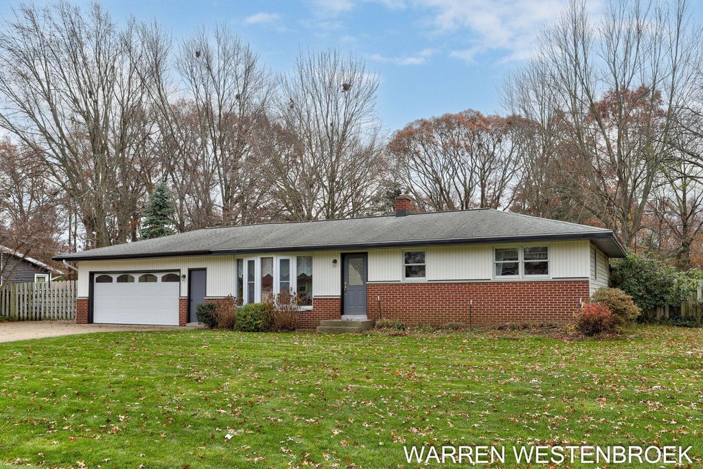 Photo of 176 Elemeda Street, Holland, MI 49424 (MLS # 25060472)