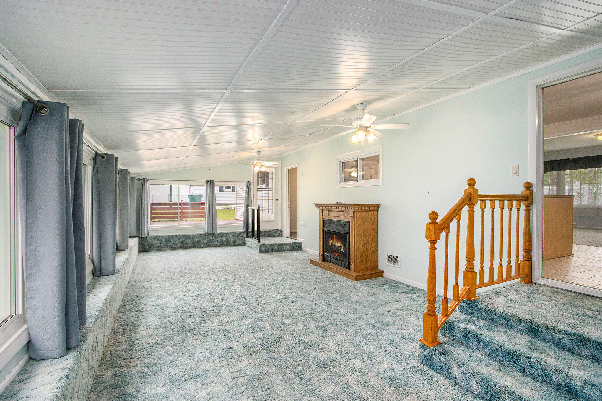 Colon, Michigan 49040, United States, 2 Bedrooms Bedrooms, ,2 BathroomsBathrooms,Residential,Pending,146588