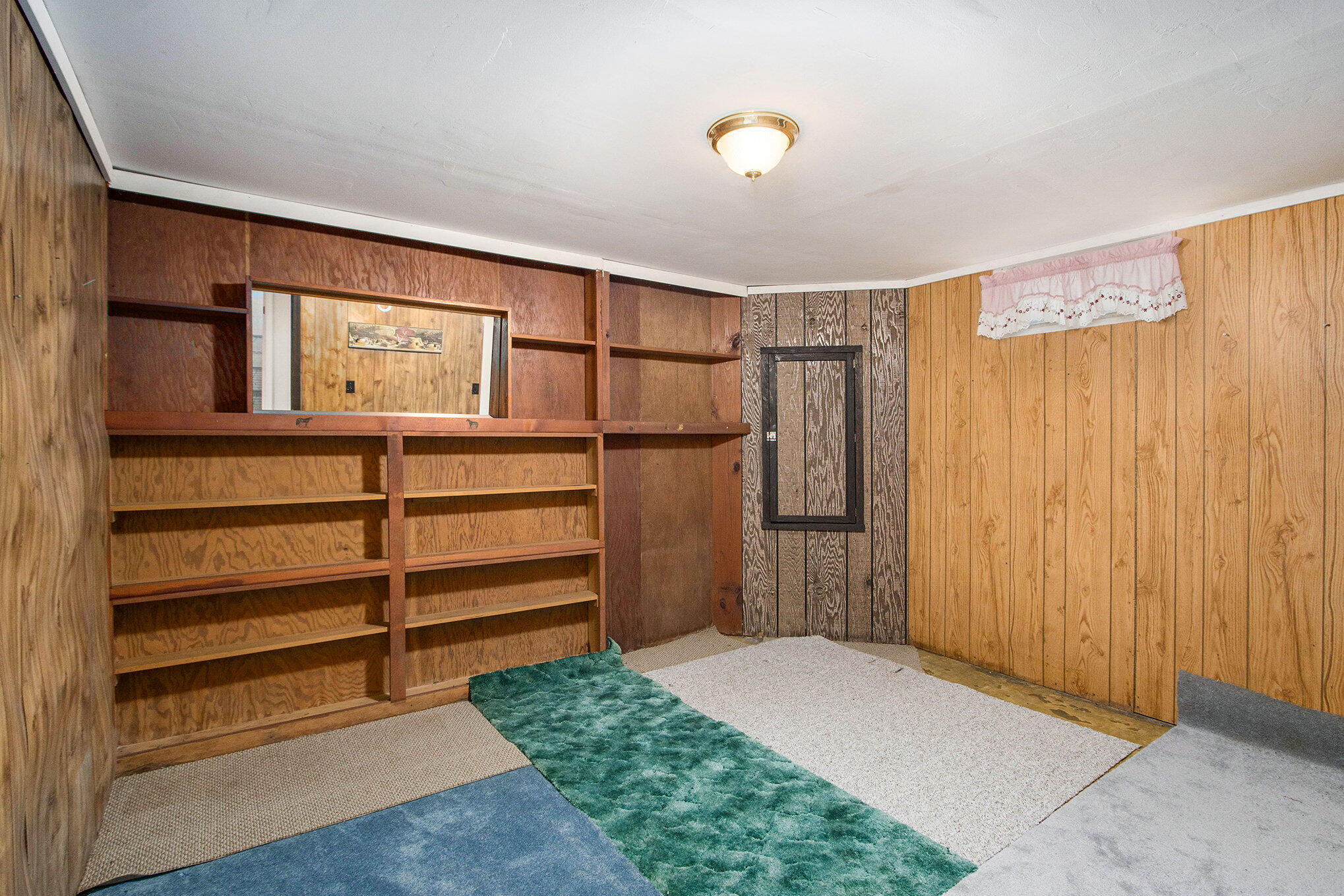 Colon, Michigan 49040, United States, 2 Bedrooms Bedrooms, ,2 BathroomsBathrooms,Residential,Pending,146588