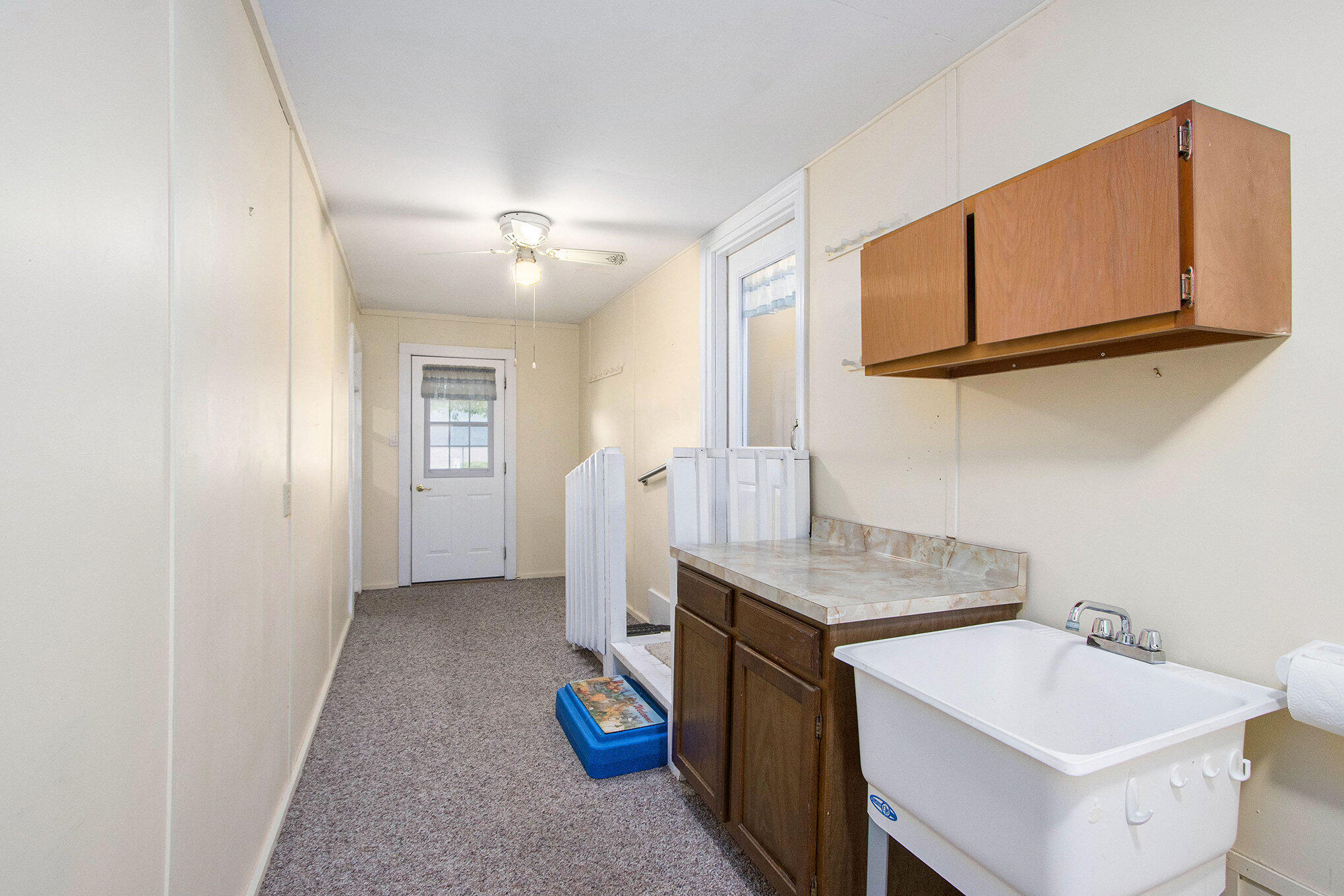 Colon, Michigan 49040, United States, 2 Bedrooms Bedrooms, ,2 BathroomsBathrooms,Residential,Pending,146588