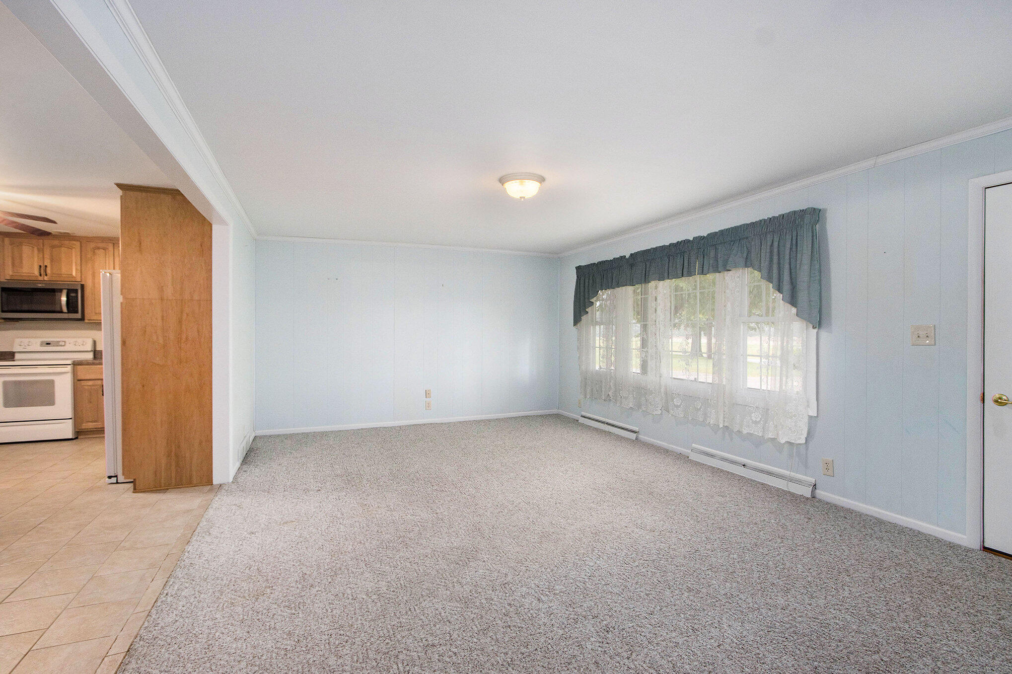 Colon, Michigan 49040, United States, 2 Bedrooms Bedrooms, ,2 BathroomsBathrooms,Residential,Pending,146588