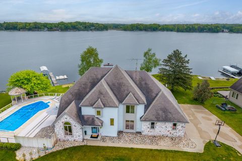 10860 Apple Court Stanwood MI 49346