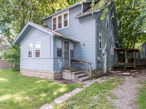 26 E Ave N, Battle Creek, MI 49037 - MLS#: 25010693