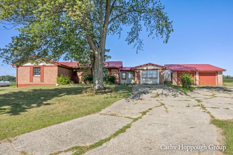 Photo for 8140 S Sheridan Road