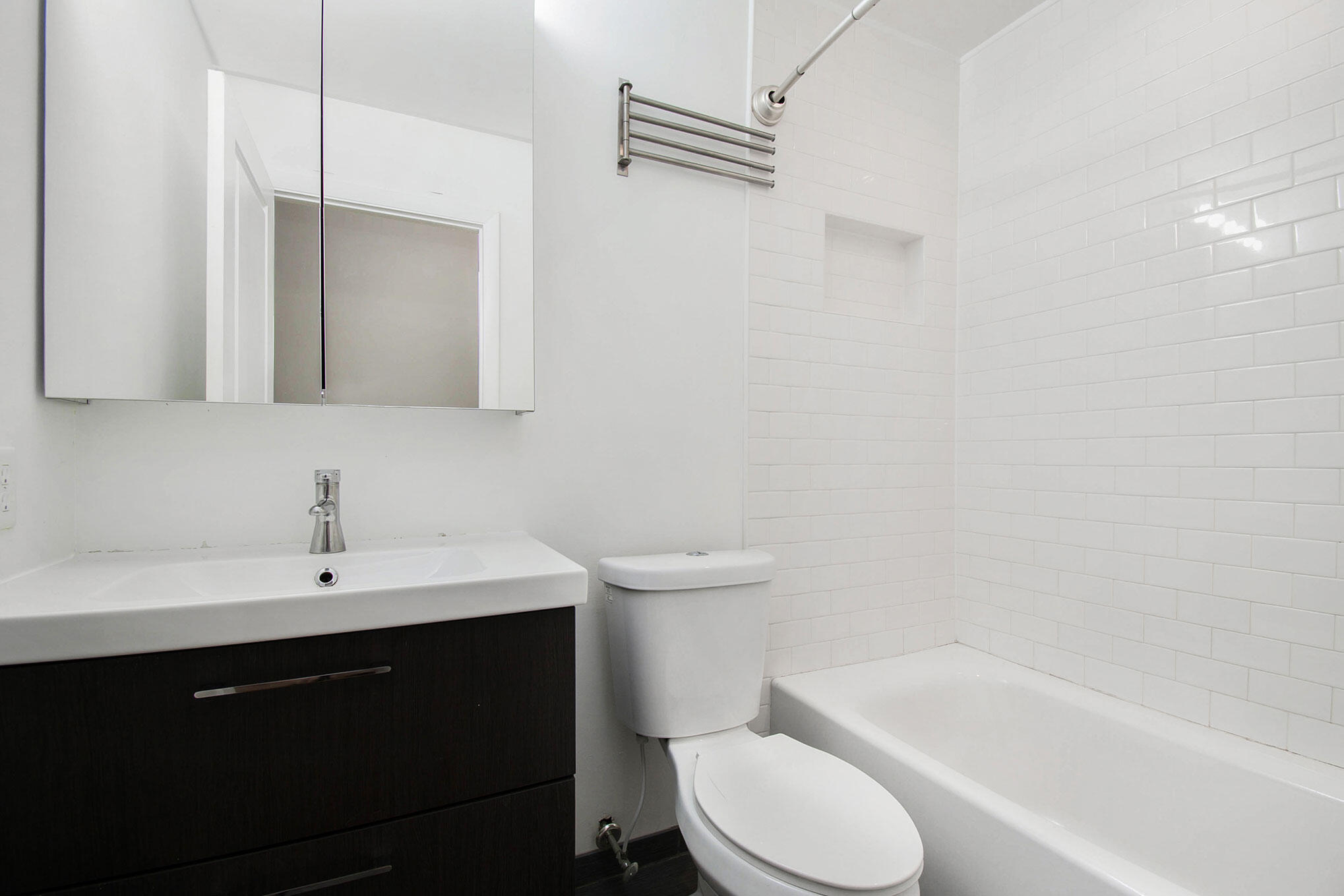 Richland, Michigan 49083, United States, 4 Bedrooms Bedrooms, ,3 BathroomsBathrooms,Residential,Active,166390