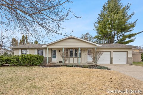 Photo of 2549 Rockhill Drive NE, Grand Rapids, MI 49525 (MLS # 26014585)