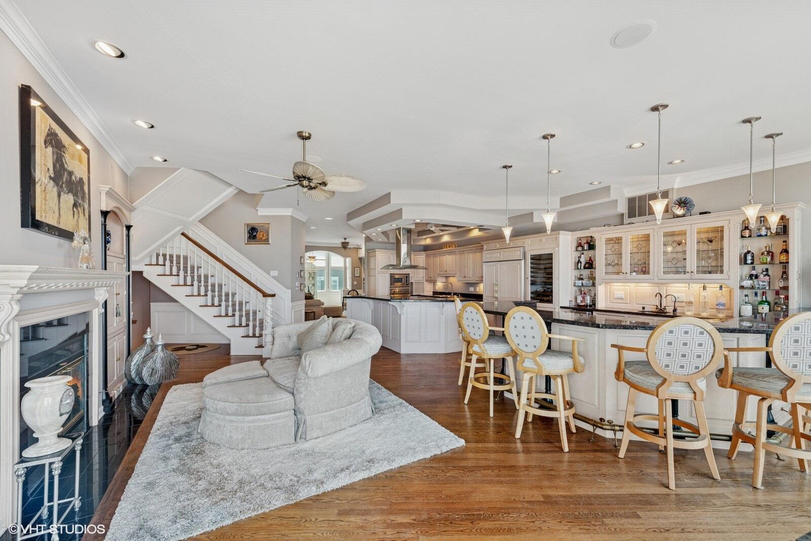 400 Lake Drive