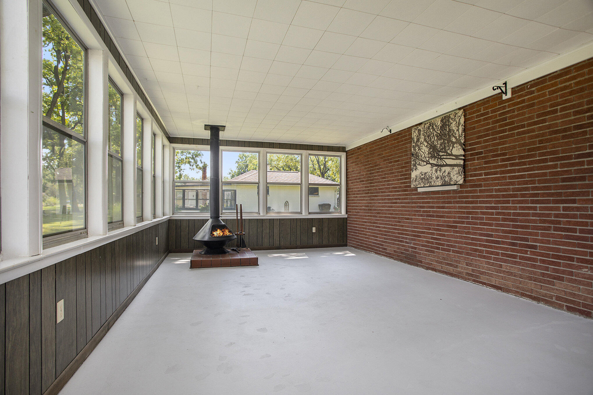 Union City, Michigan 49094, United States, 3 Bedrooms Bedrooms, ,2 BathroomsBathrooms,Residential,Pending,45085