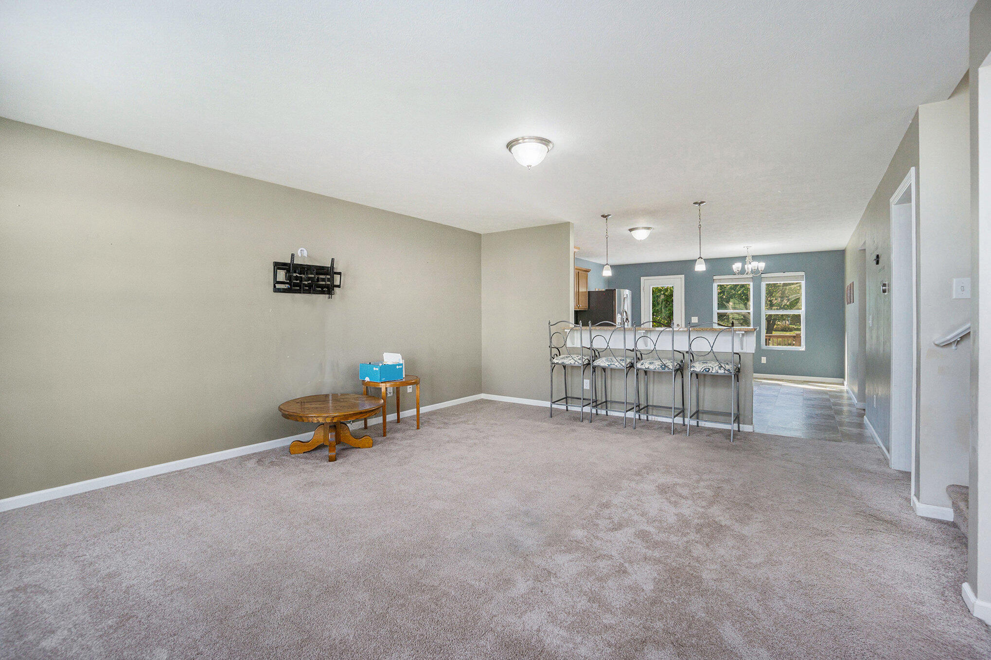 Kalamazoo, Michigan 49048, United States, 4 Bedrooms Bedrooms, ,3 BathroomsBathrooms,Residential,Active,209760