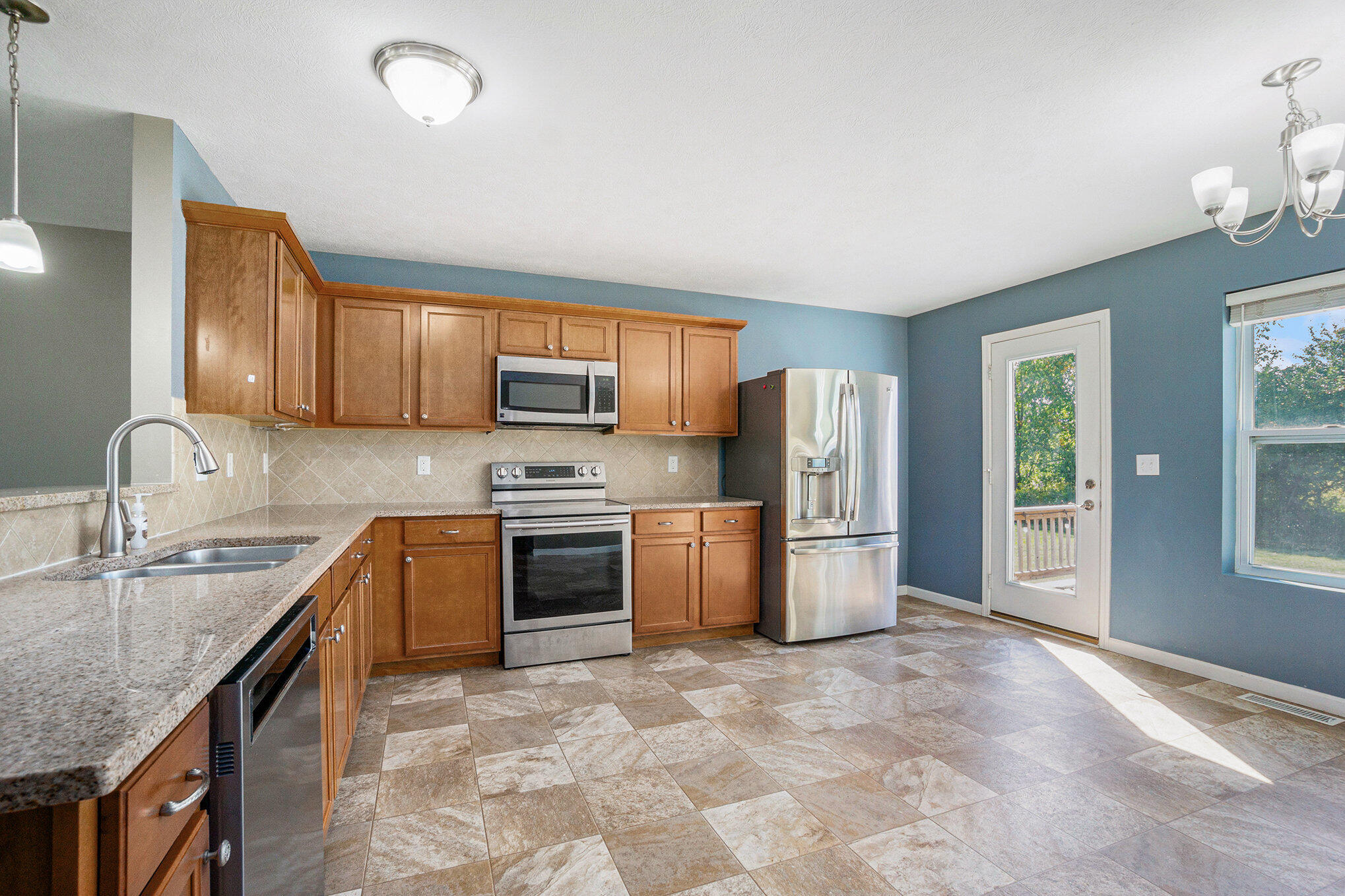 Kalamazoo, Michigan 49048, United States, 4 Bedrooms Bedrooms, ,3 BathroomsBathrooms,Residential,Active,209760