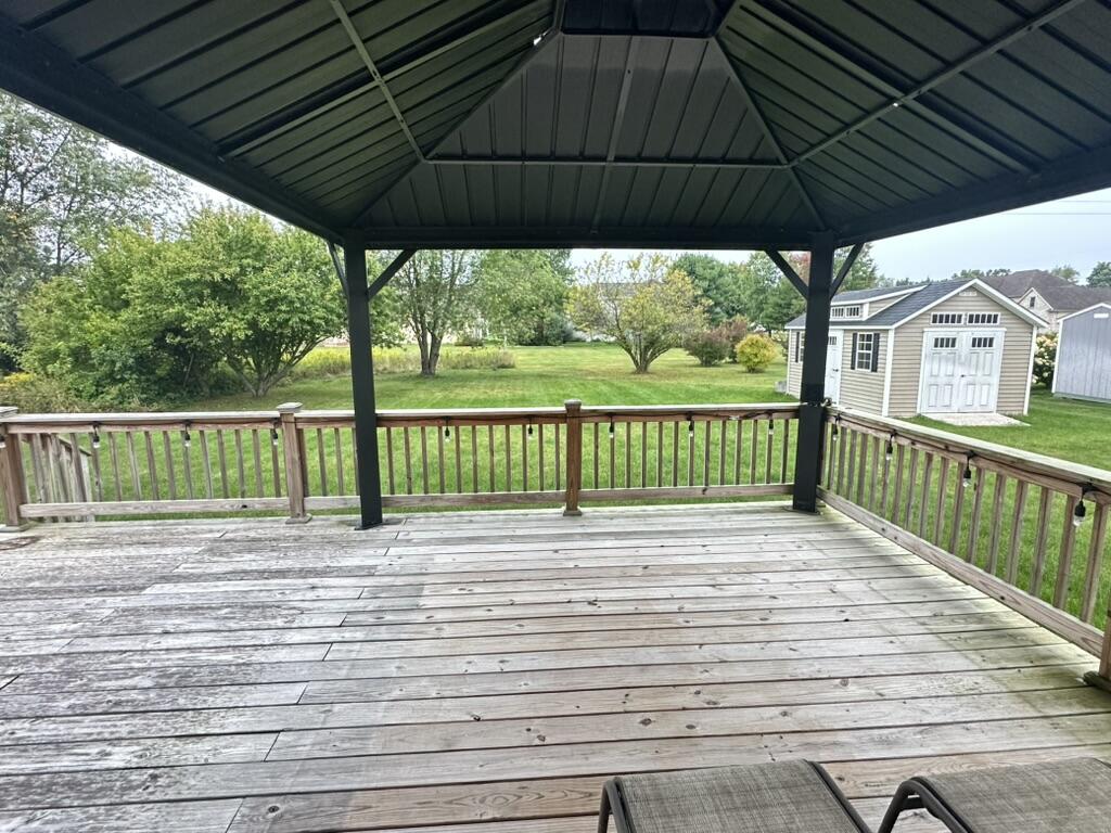 Kalamazoo, Michigan 49048, United States, 4 Bedrooms Bedrooms, ,3 BathroomsBathrooms,Residential,Active,209760