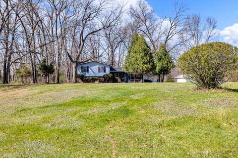 Photo for 10900 Round Lake Road